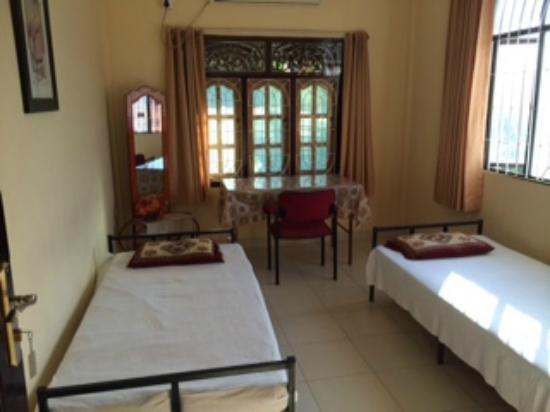Sai Holiday Inn Jaffna Dış mekan fotoğraf